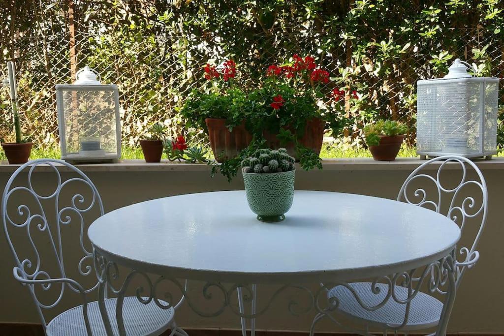 Appartamento Cristina'S Flat Riccione Esterno foto